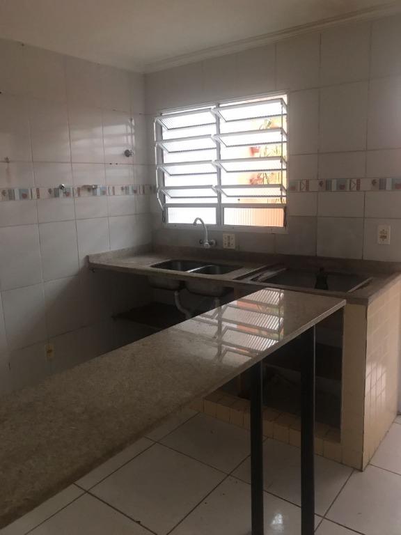 Sobrado à venda com 2 quartos, 68m² - Foto 3