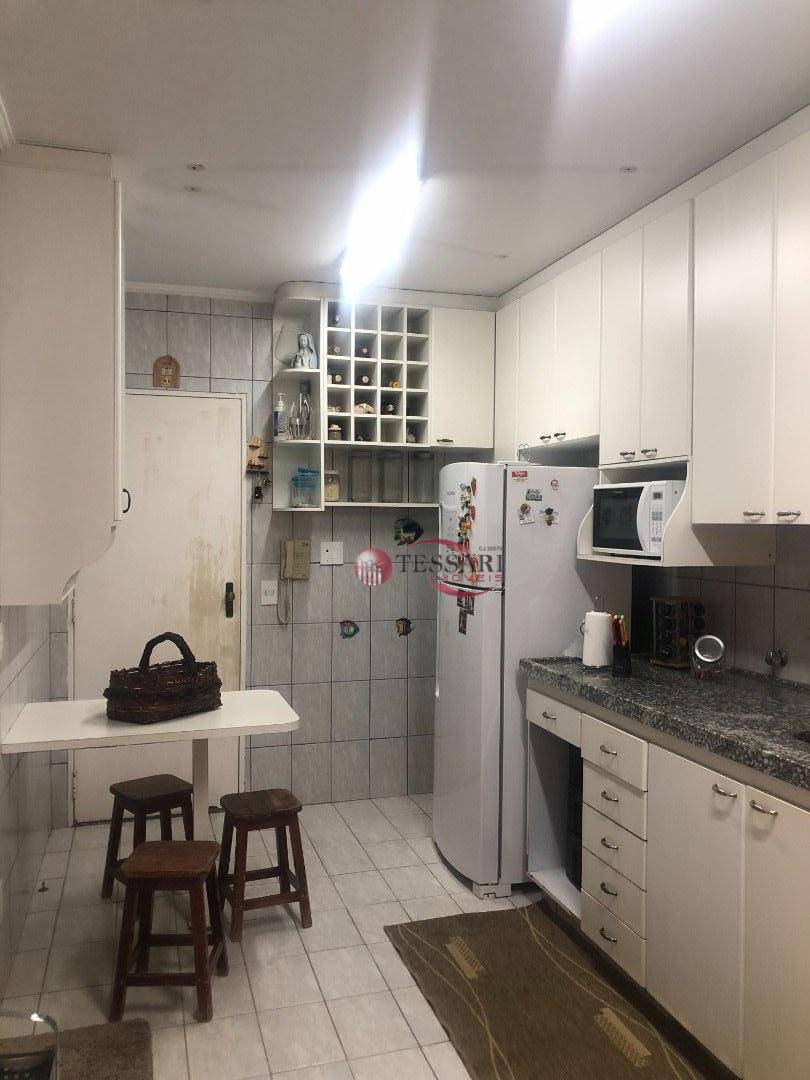 Apartamento à venda com 3 quartos, 90m² - Foto 6