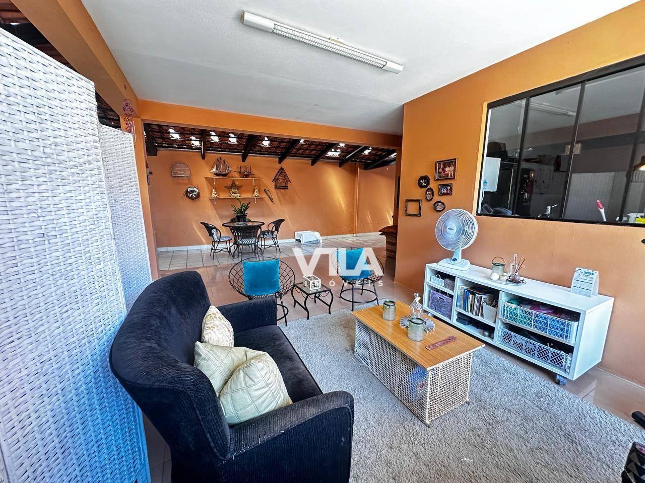 Casa à venda com 3 quartos, 229m² - Foto 12