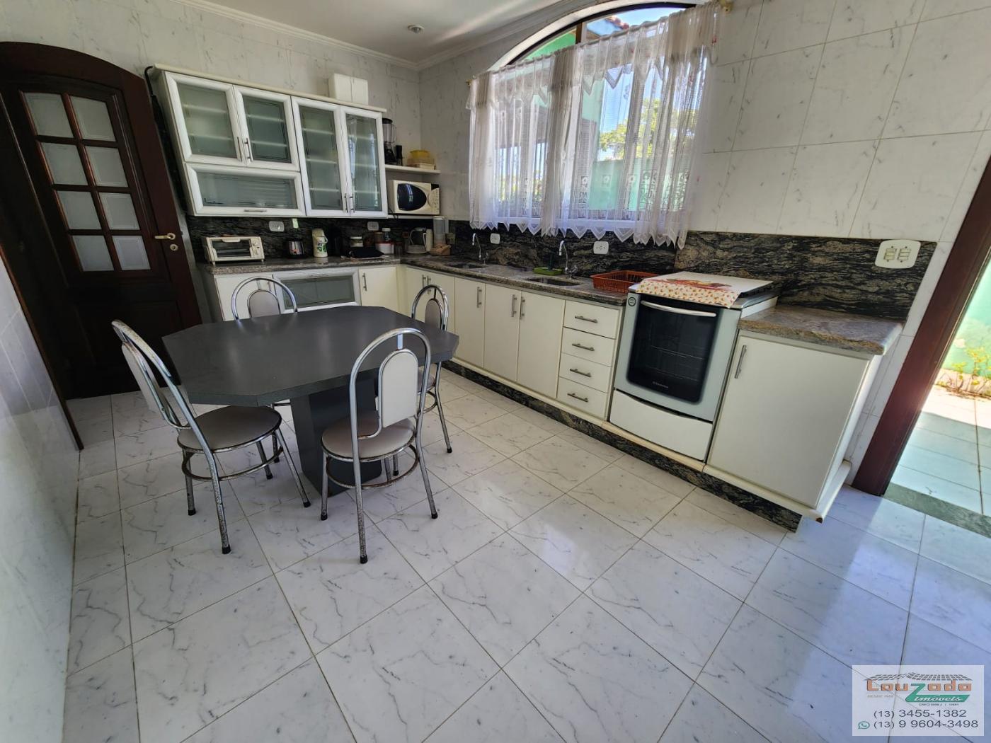 Sobrado à venda com 3 quartos, 358m² - Foto 12