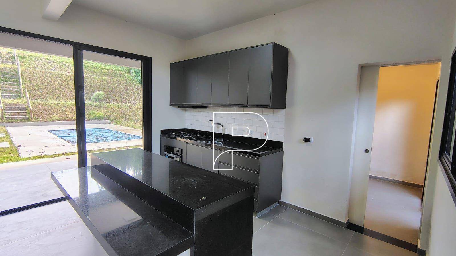 Casa de Condomínio à venda e aluguel com 3 quartos, 216m² - Foto 7