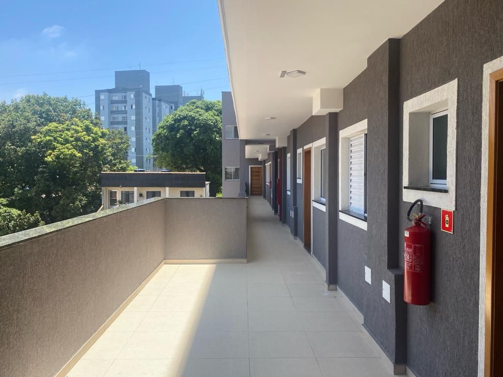 Apartamento à venda com 2 quartos, 46m² - Foto 3