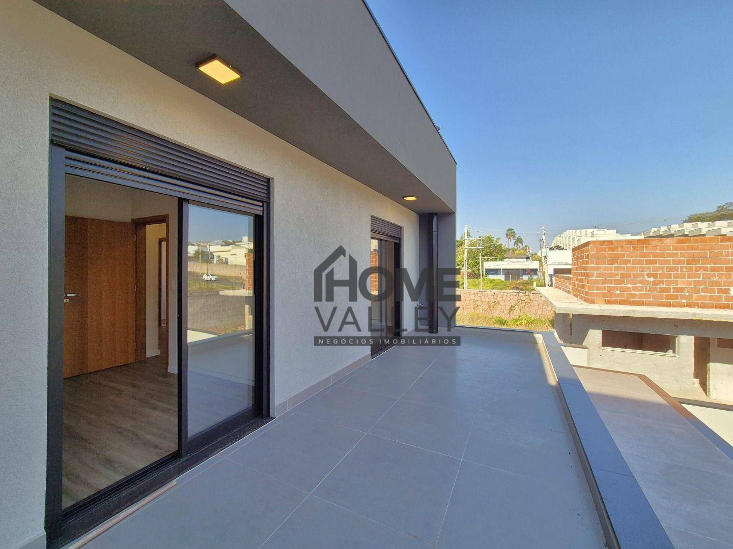 Casa de Condomínio à venda com 3 quartos, 239m² - Foto 31