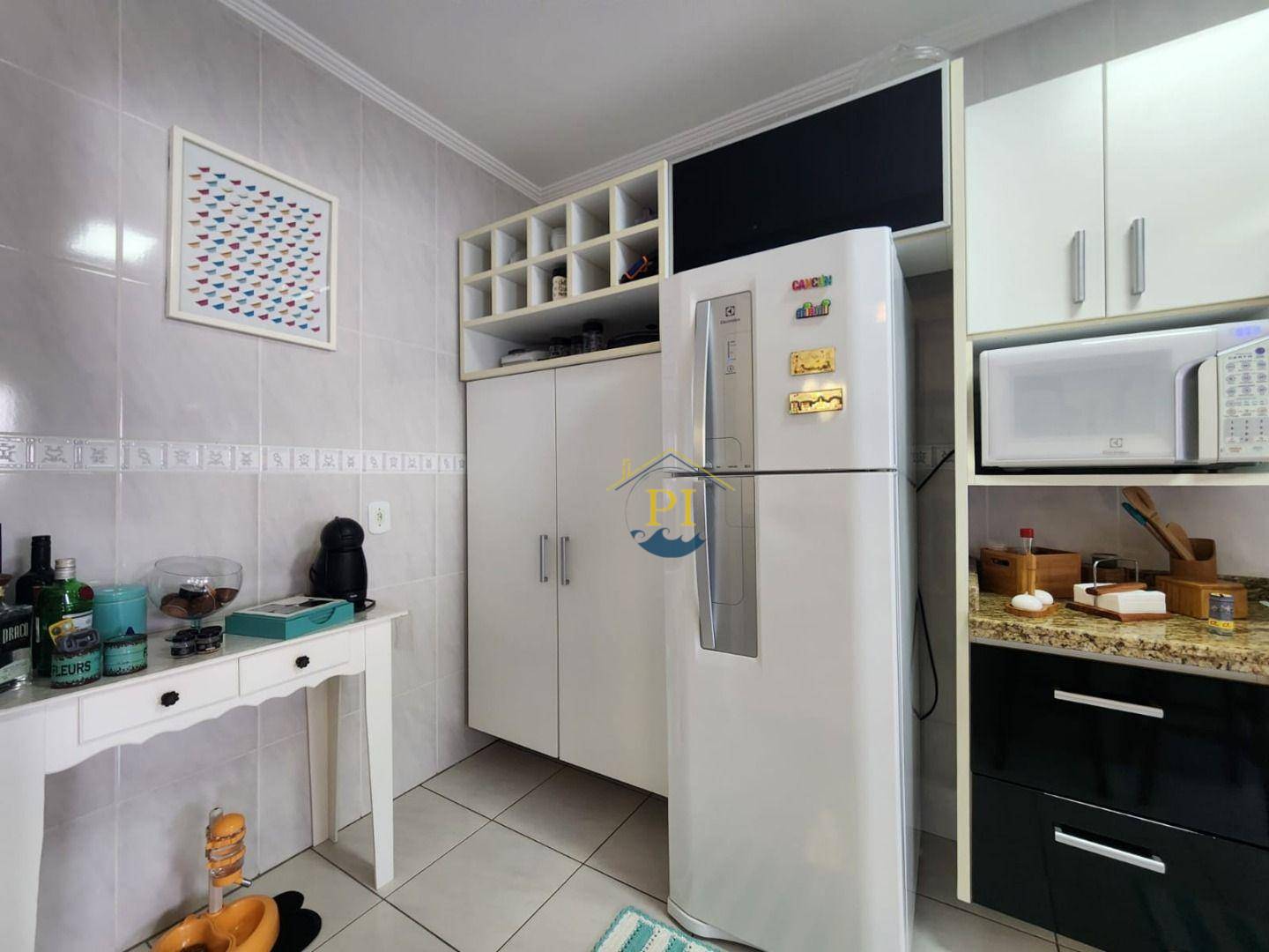 Apartamento à venda com 2 quartos, 75m² - Foto 14