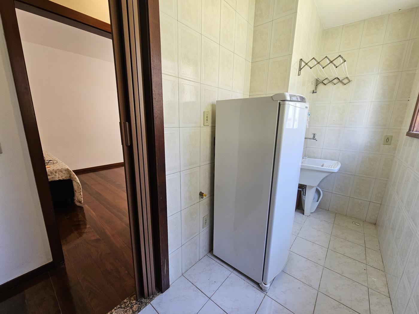 Apartamento à venda com 1 quarto, 40m² - Foto 10