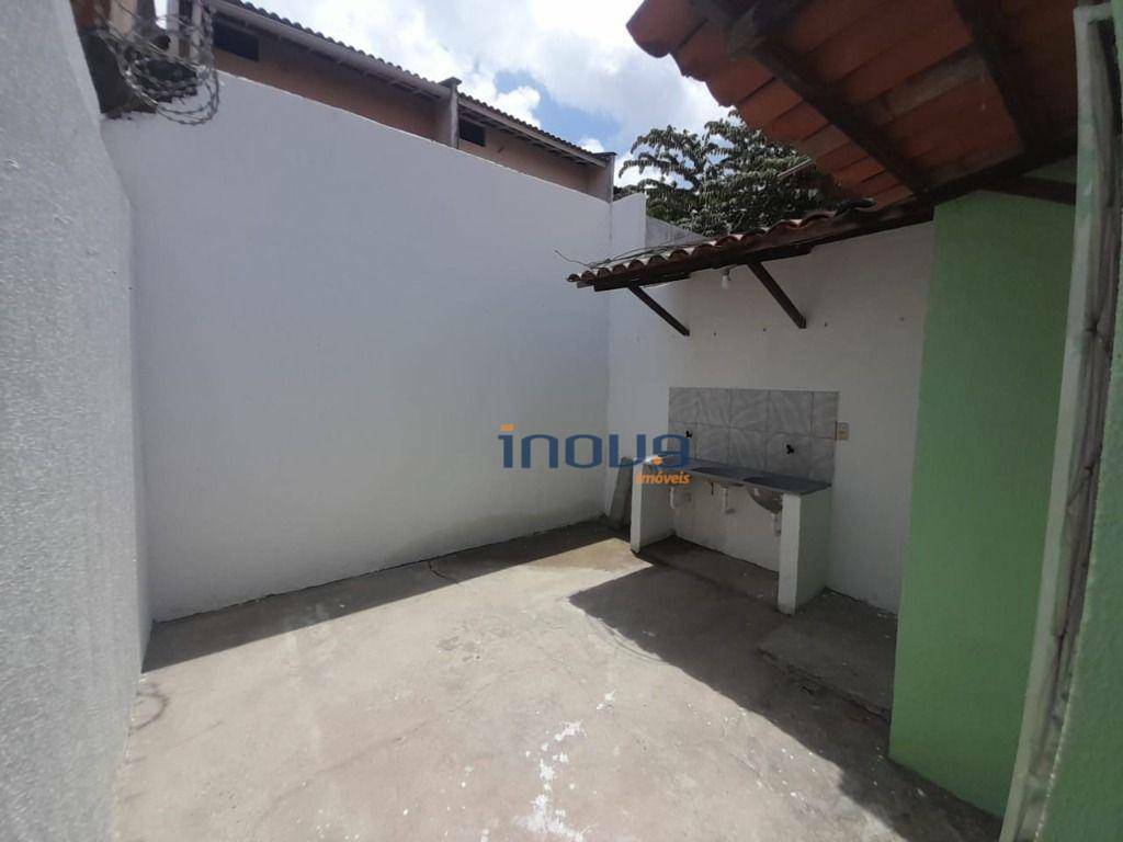 Casa para alugar com 2 quartos, 100m² - Foto 19