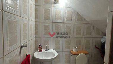 Casa à venda com 3 quartos, 240m² - Foto 27