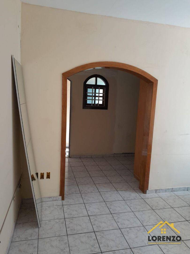 Sobrado à venda com 3 quartos, 209m² - Foto 11