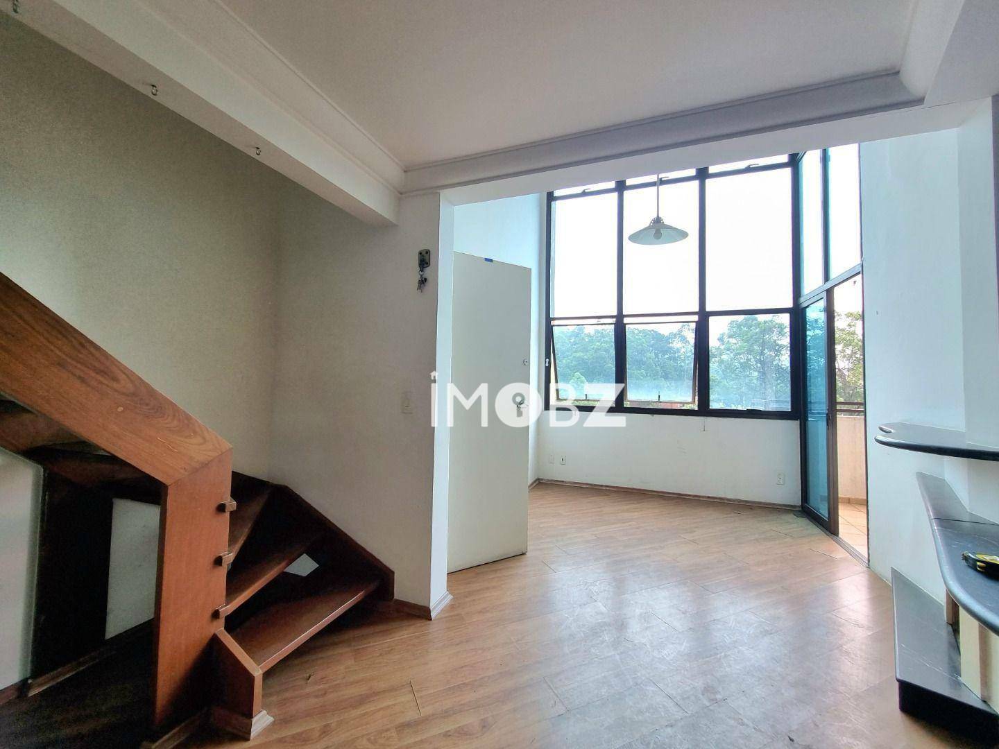 Apartamento à venda com 1 quarto, 68m² - Foto 4