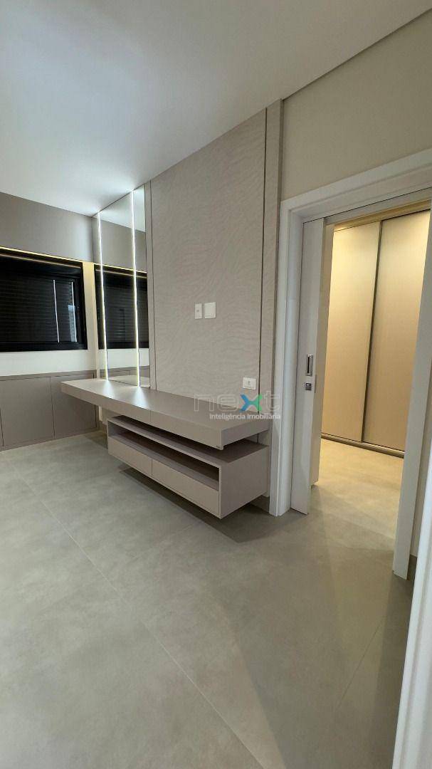 Sobrado à venda com 3 quartos, 308m² - Foto 21