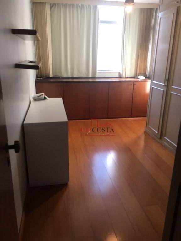 Apartamento à venda com 3 quartos, 146m² - Foto 19