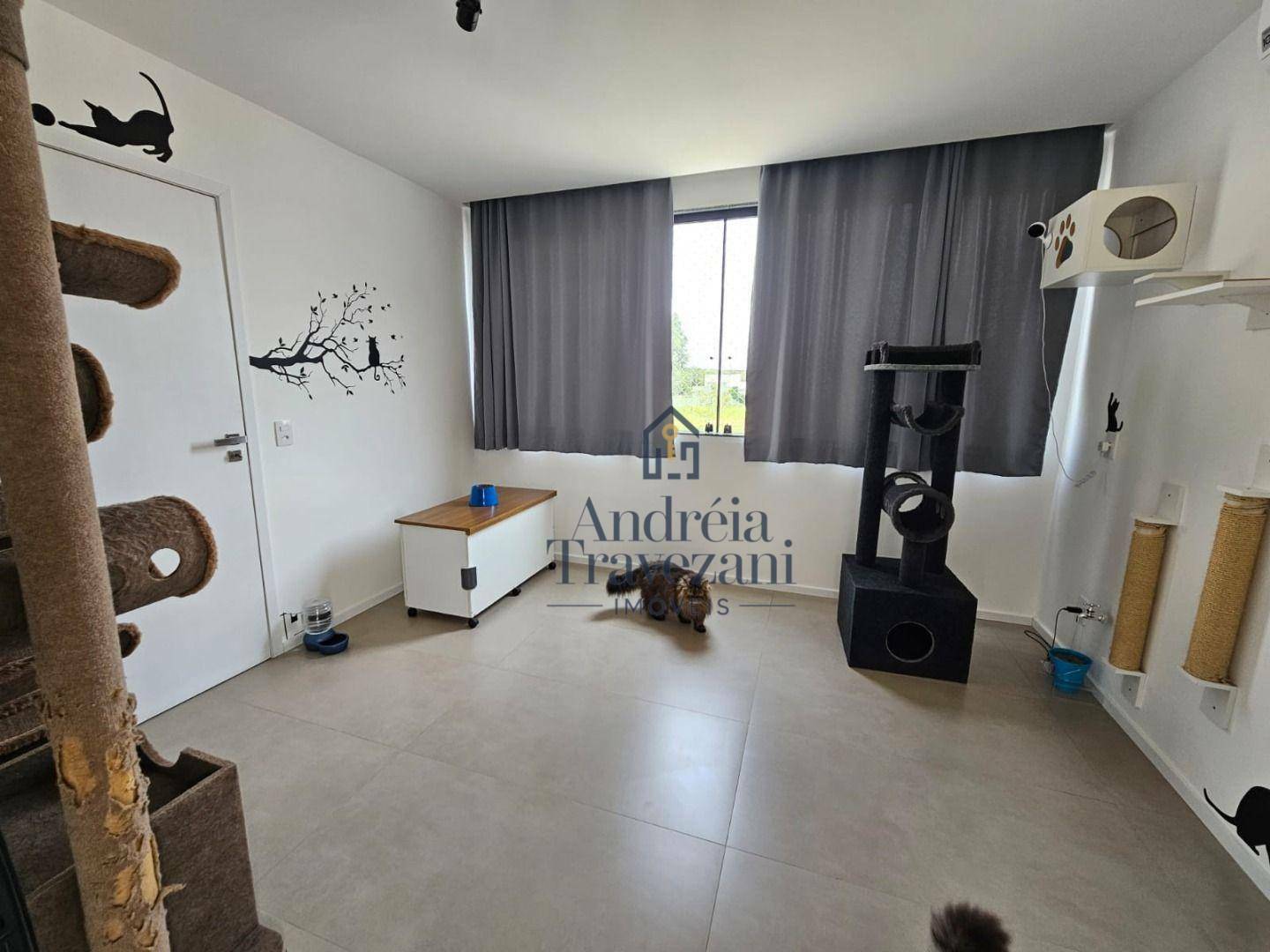 Casa de Condomínio à venda com 4 quartos, 290m² - Foto 32