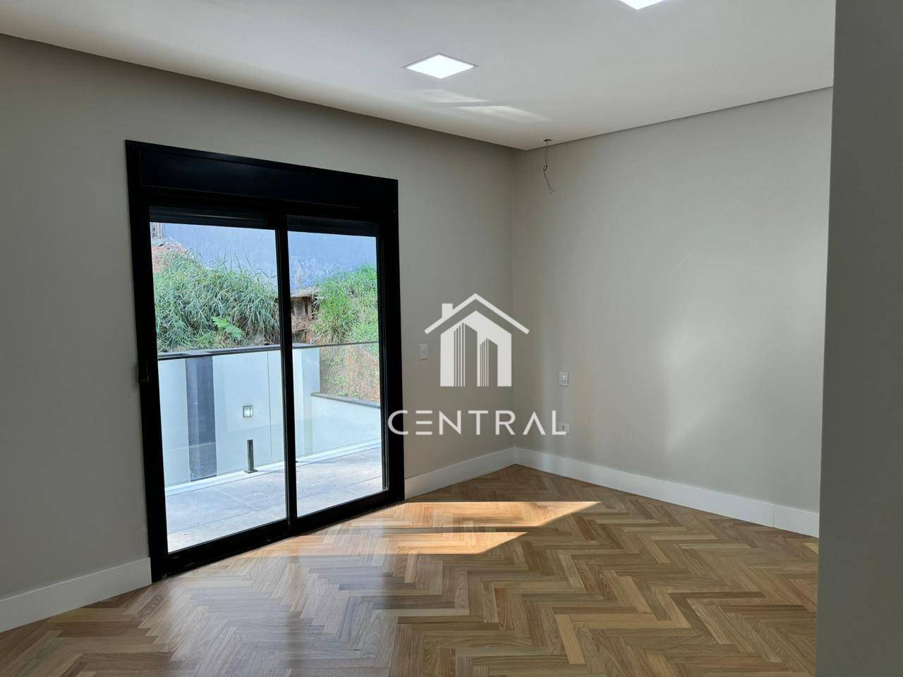 Casa à venda com 3 quartos, 382m² - Foto 29