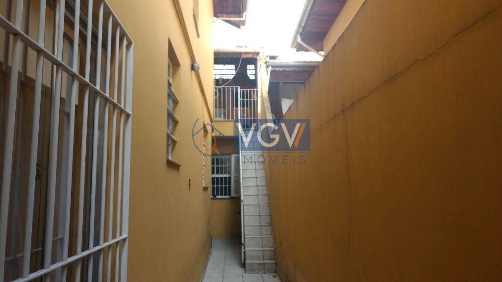 Casa à venda com 3 quartos, 126m² - Foto 9