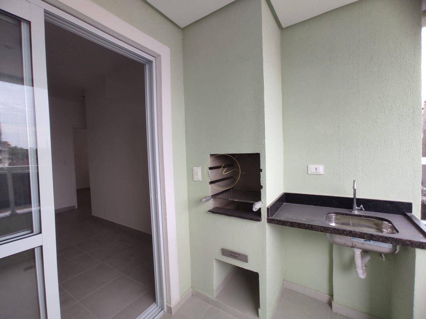 Apartamento à venda com 2 quartos, 70m² - Foto 4