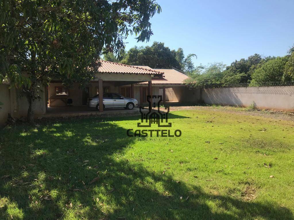 Chácara, 4 quartos, 1500 m² - Foto 1