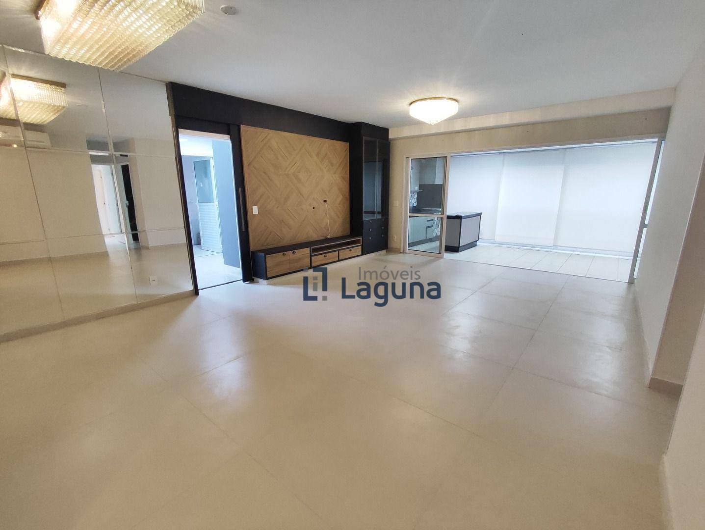 Apartamento à venda com 3 quartos - Foto 1
