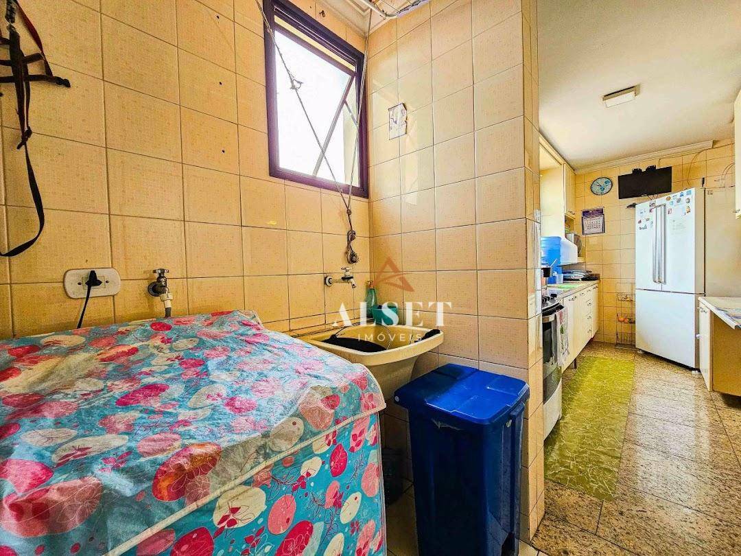 Apartamento à venda com 3 quartos, 86m² - Foto 34