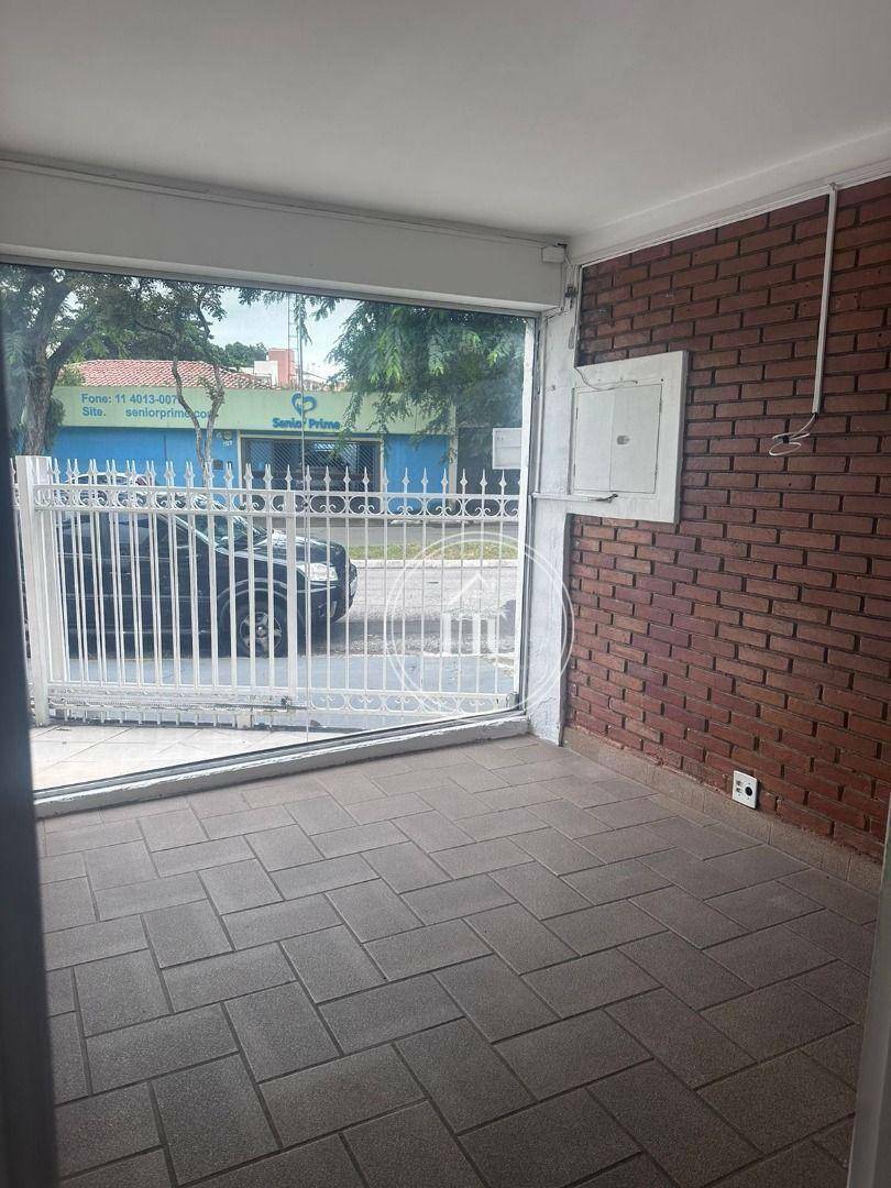 Casa para alugar com 6 quartos, 224m² - Foto 44