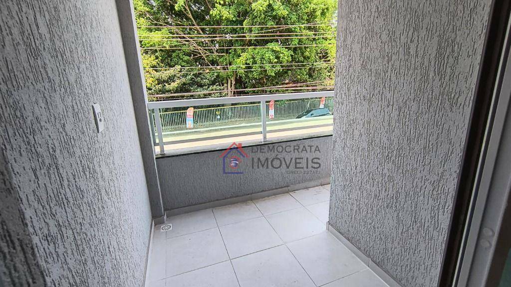 Apartamento à venda com 2 quartos, 45m² - Foto 11