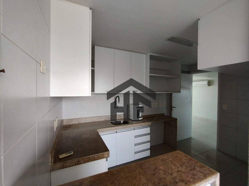 Apartamento à venda com 4 quartos, 125m² - Foto 12