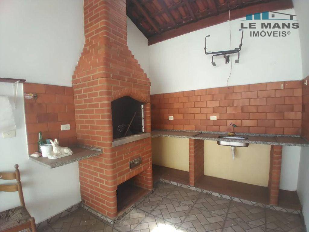 Casa à venda com 3 quartos, 180m² - Foto 43