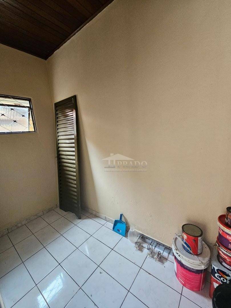 Casa à venda com 3 quartos, 233m² - Foto 21