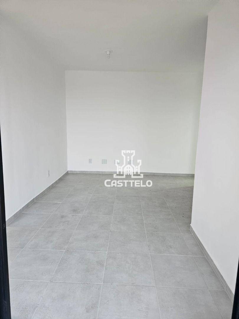 Apartamento para alugar com 2 quartos, 47m² - Foto 4