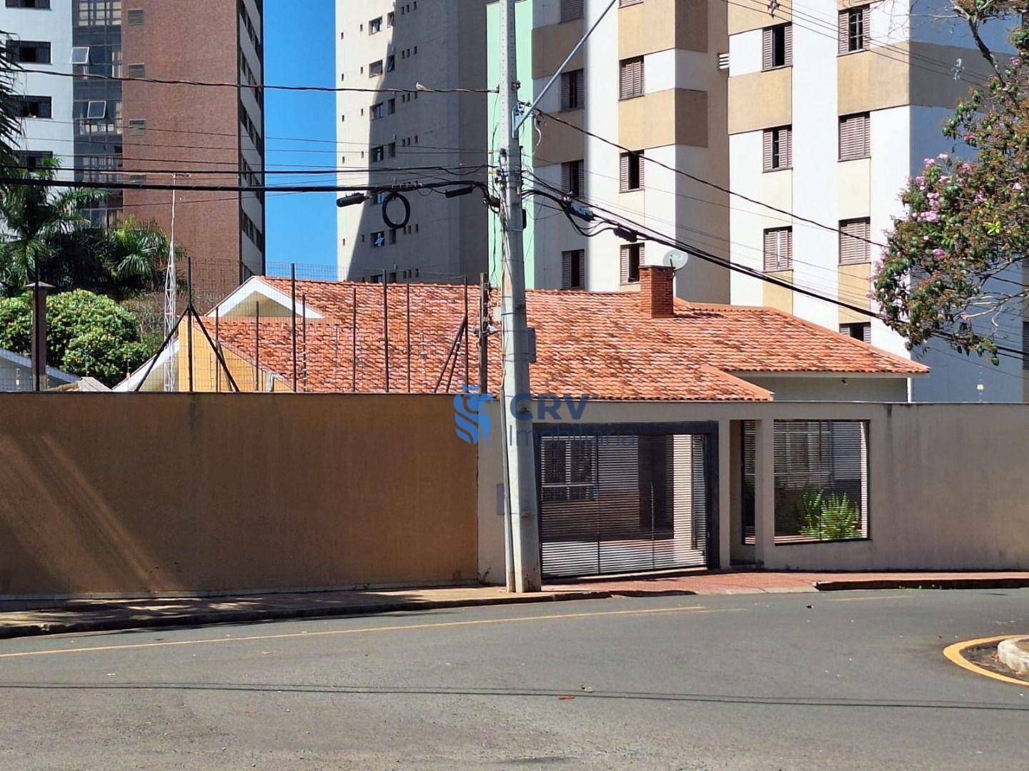 Casa para alugar com 3 quartos, 230m² - Foto 2