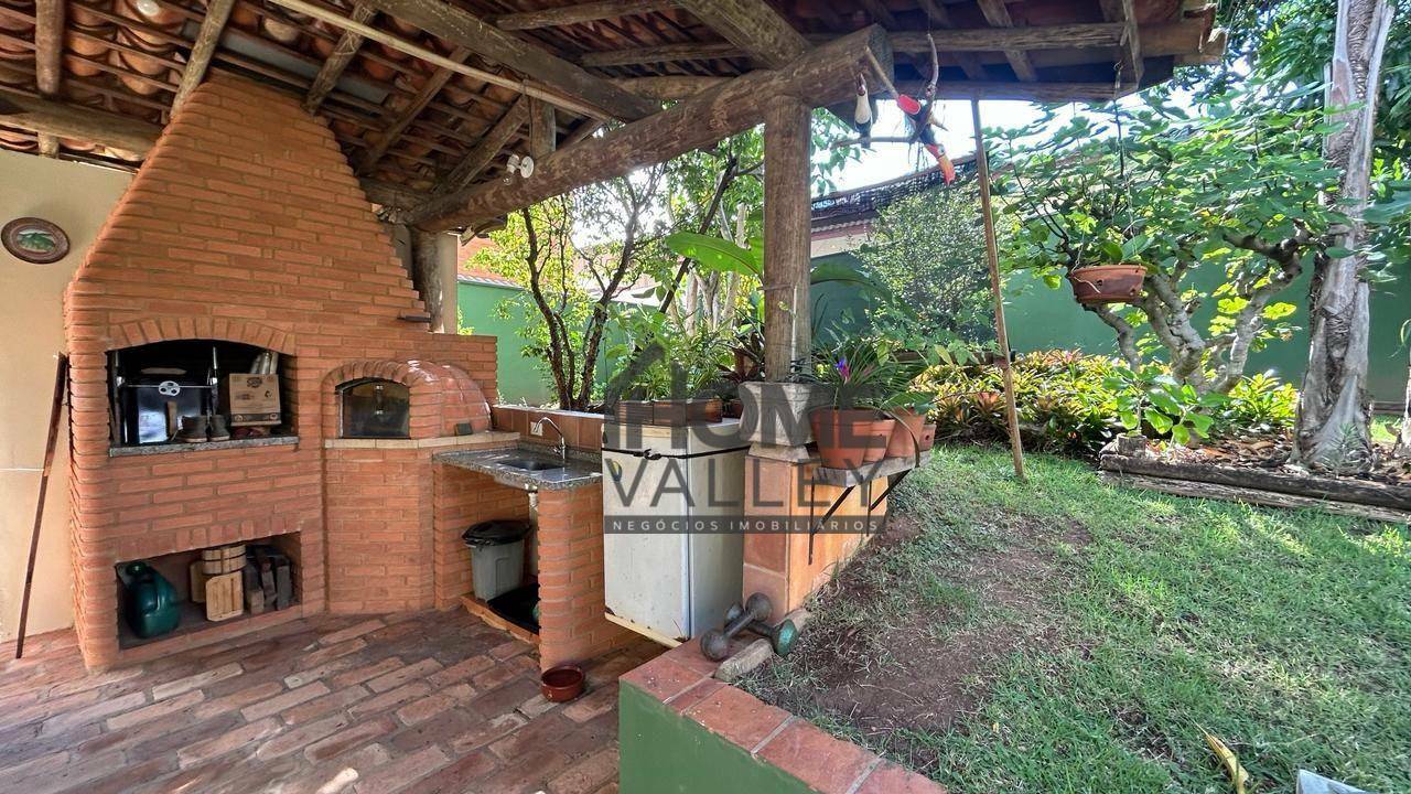 Casa de Condomínio à venda com 3 quartos, 266m² - Foto 13