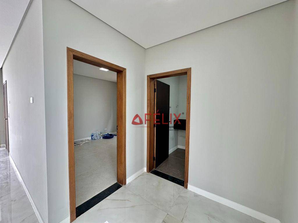 Sobrado à venda com 4 quartos, 323m² - Foto 35