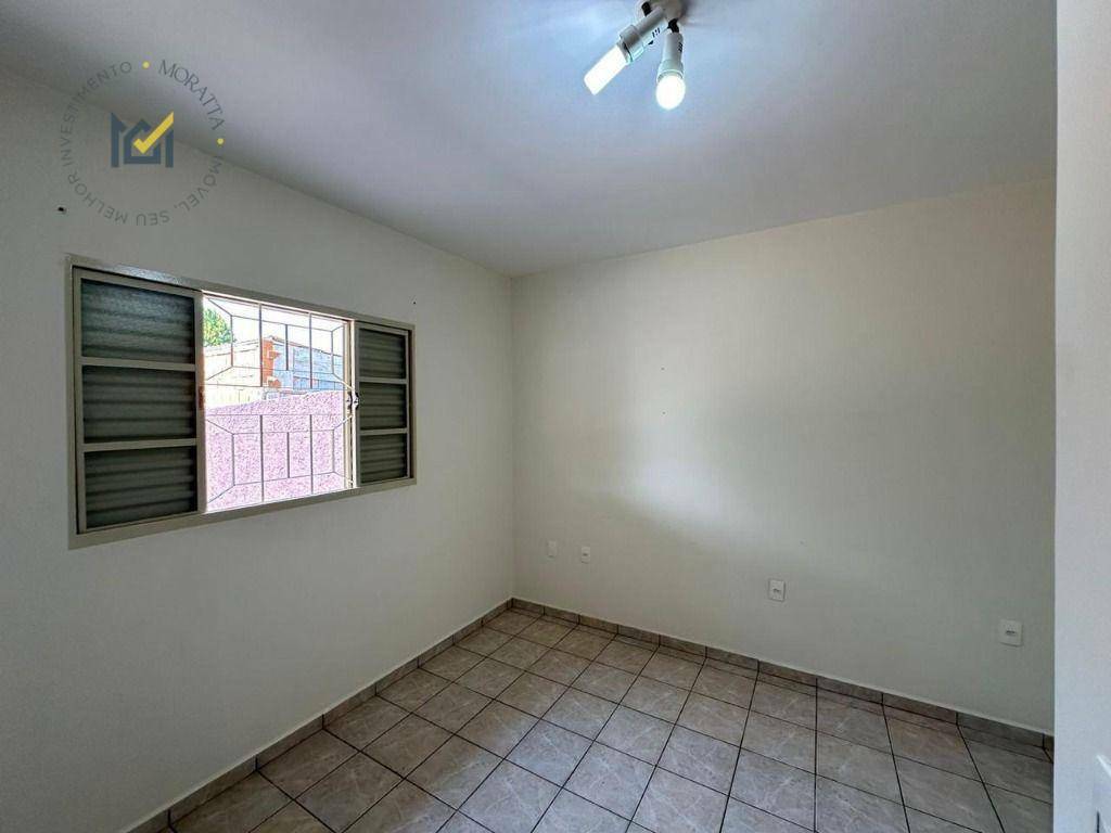 Casa à venda e aluguel com 3 quartos, 314m² - Foto 13