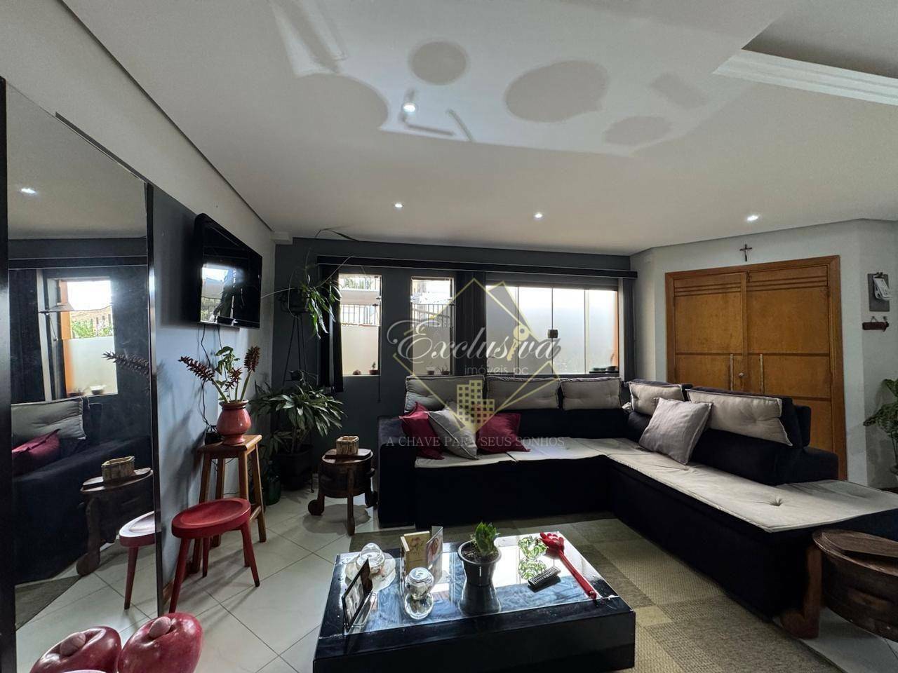 Casa, 3 quartos, 158 m² - Foto 2