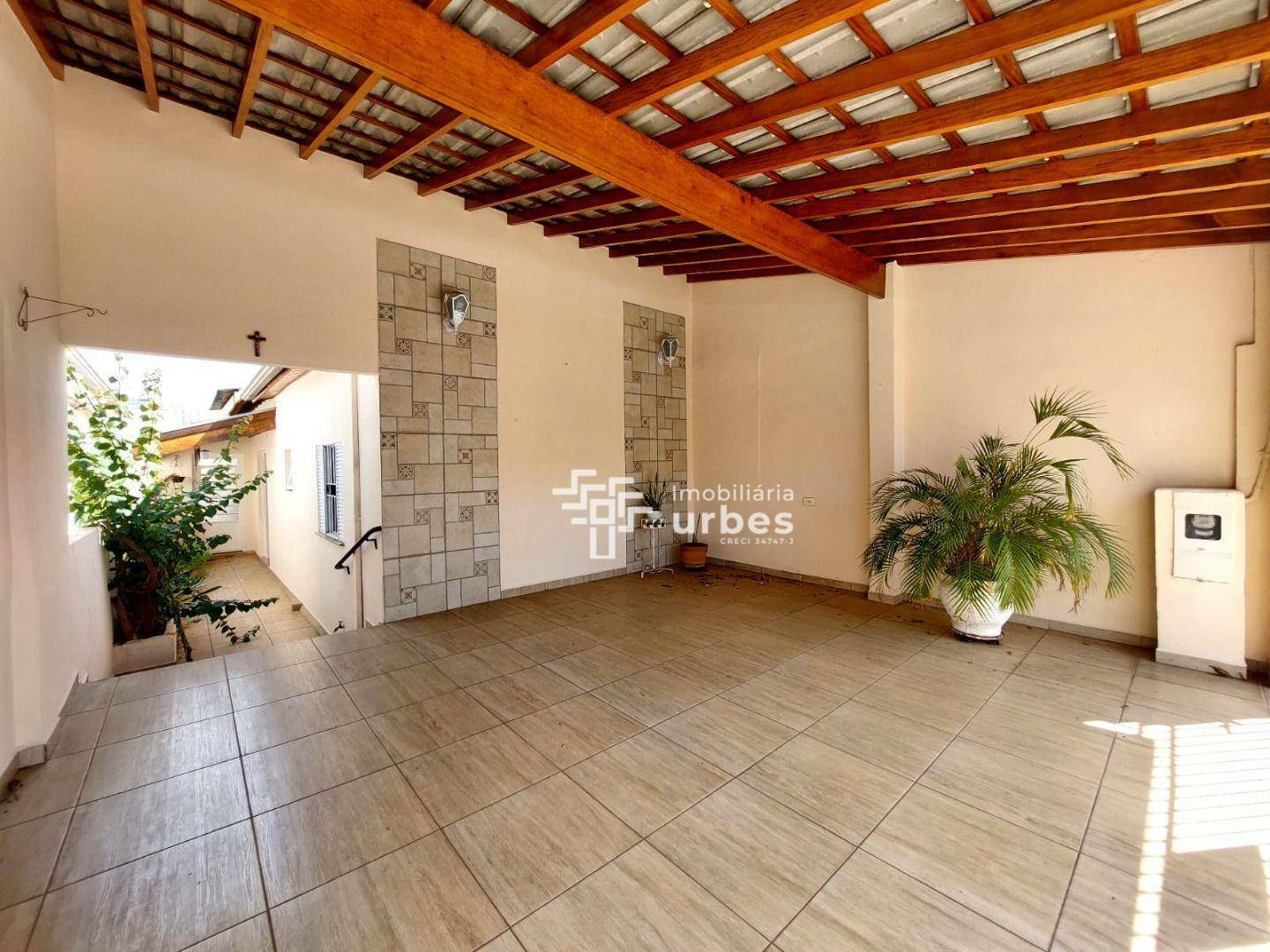 Casa para alugar com 2 quartos, 70m² - Foto 1