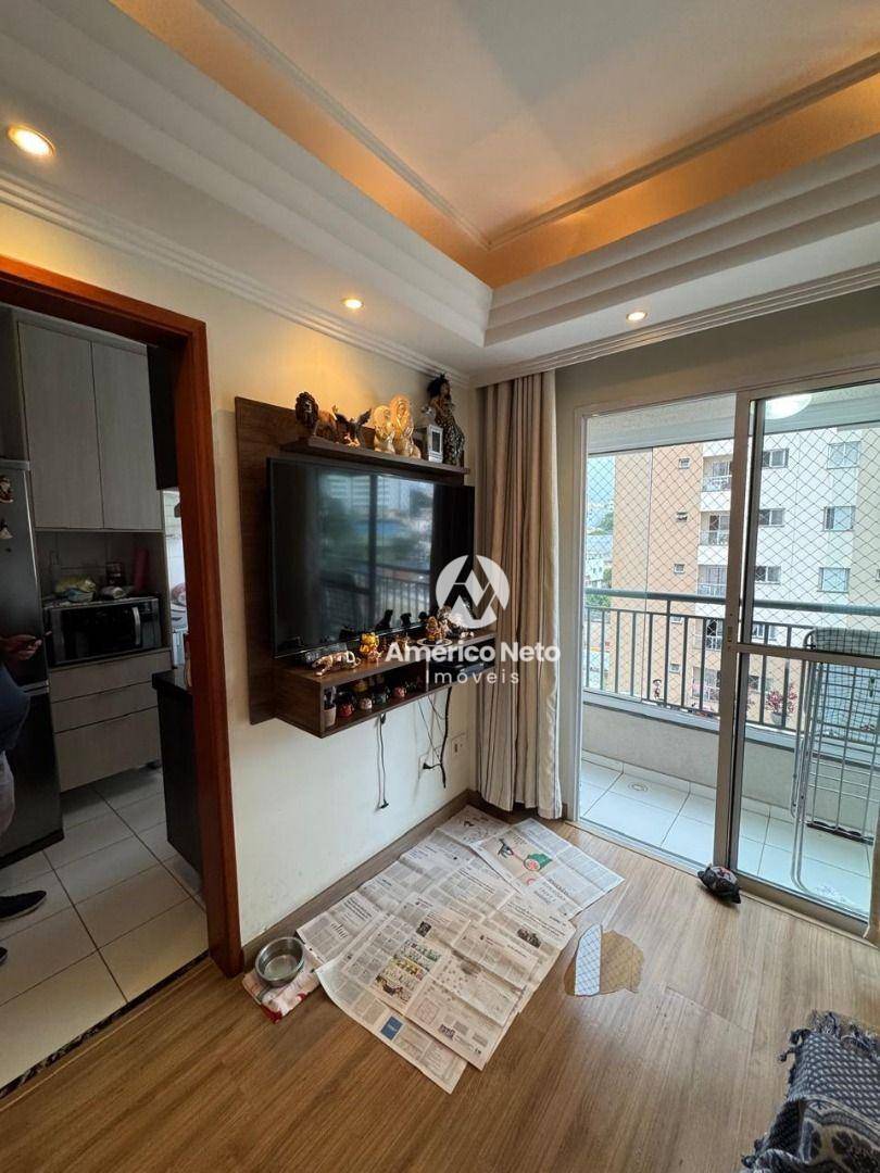 Apartamento à venda com 2 quartos, 65m² - Foto 1