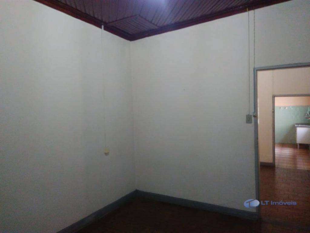 Casa à venda com 3 quartos, 204M2 - Foto 6