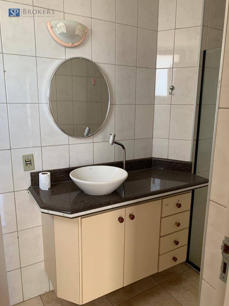 Apartamento à venda com 3 quartos, 117m² - Foto 5