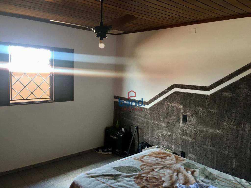 Casa à venda com 2 quartos, 140m² - Foto 4