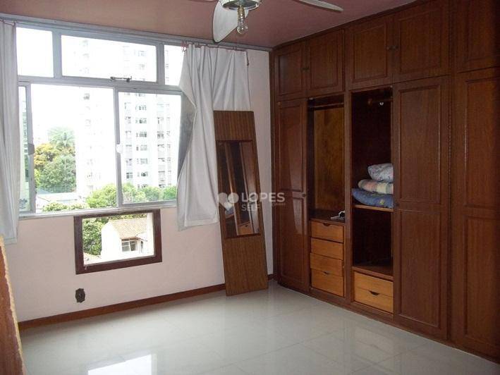 Apartamento à venda com 4 quartos, 303m² - Foto 5