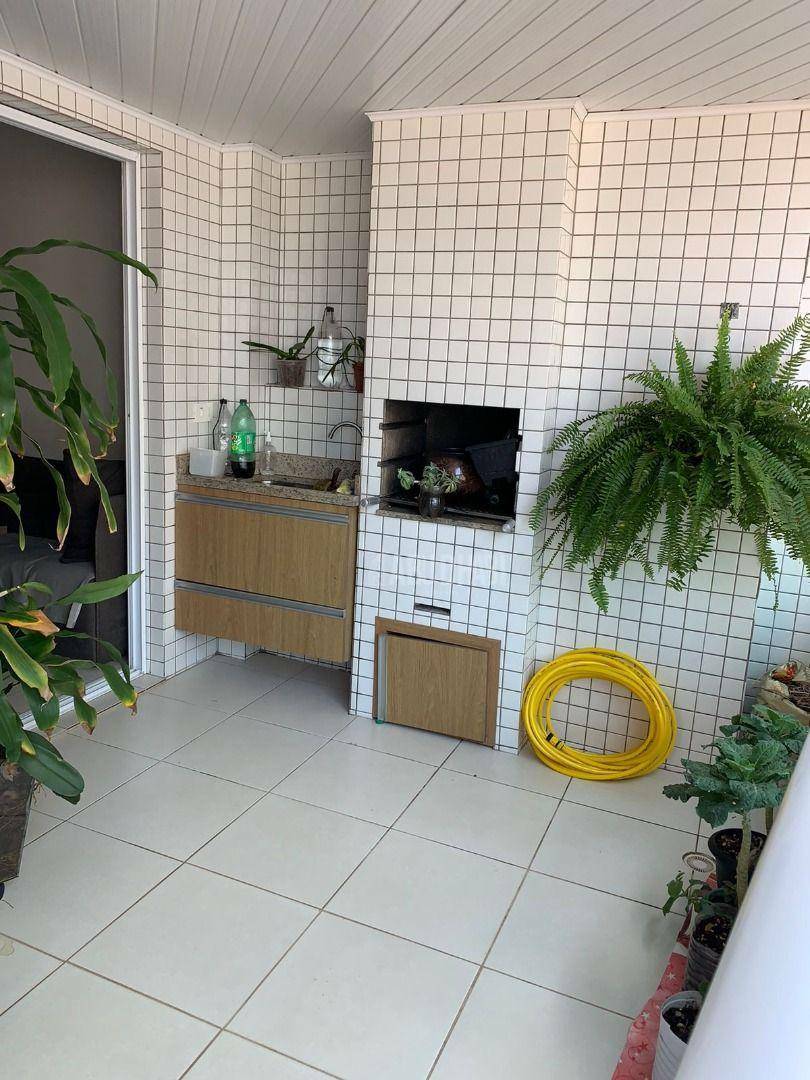 Apartamento à venda com 2 quartos, 95m² - Foto 1