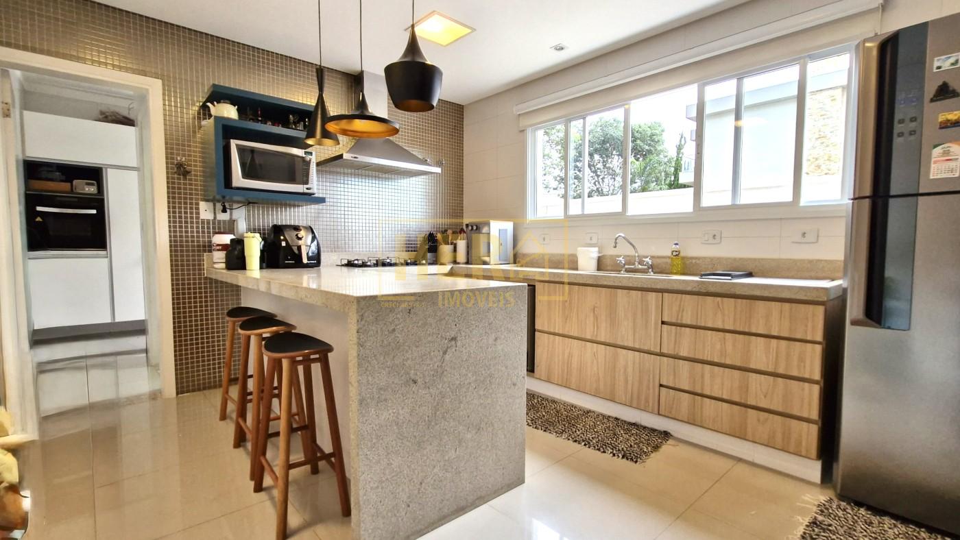 Casa de Condomínio à venda com 4 quartos, 270m² - Foto 24