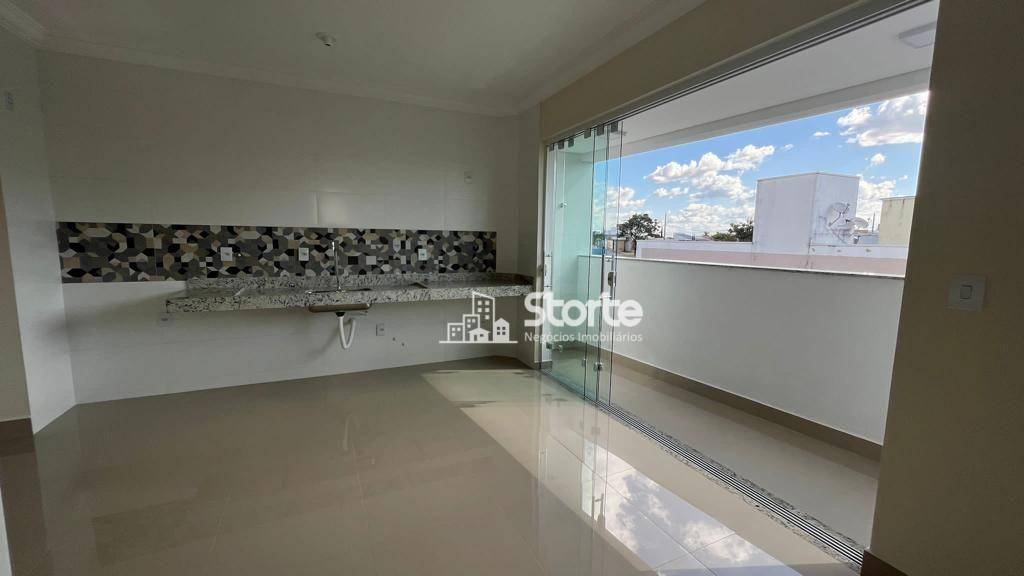 Apartamento à venda com 2 quartos, 54m² - Foto 1