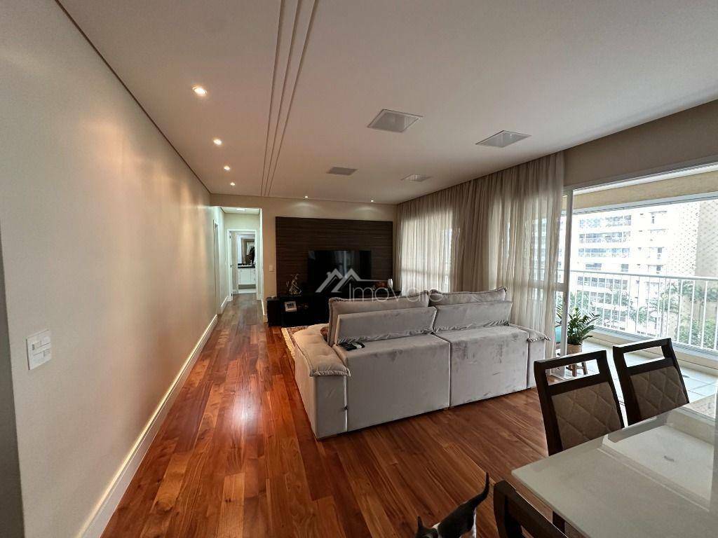 Apartamento à venda com 3 quartos, 133m² - Foto 1