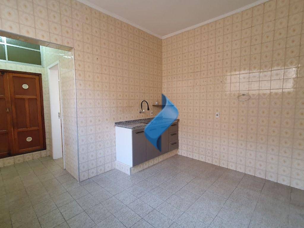 Casa à venda com 3 quartos, 131m² - Foto 15
