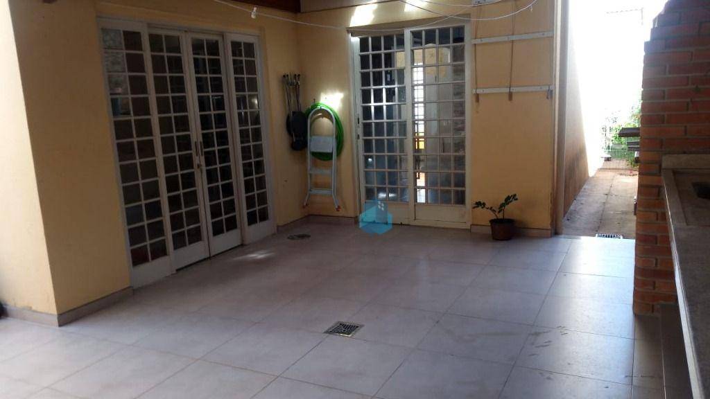 Casa à venda com 3 quartos, 78m² - Foto 10