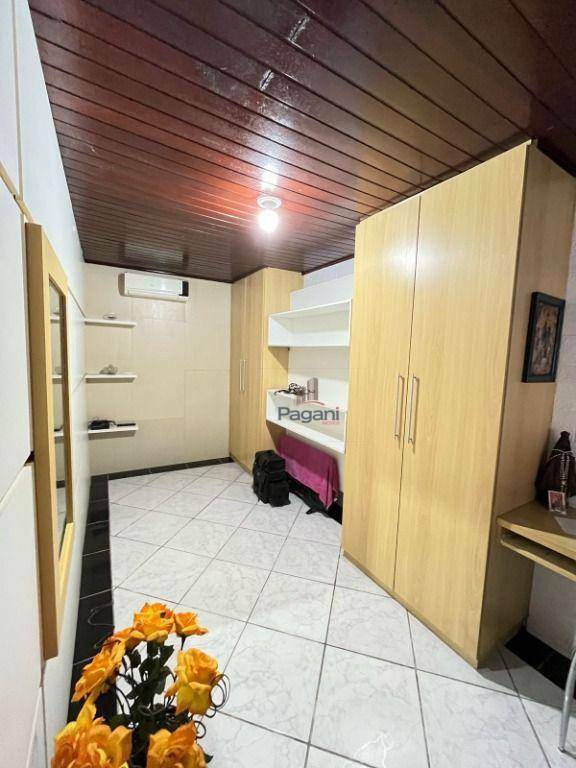 Casa à venda com 2 quartos, 144m² - Foto 4