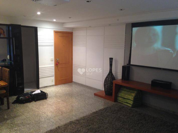 Apartamento à venda com 3 quartos, 116m² - Foto 1