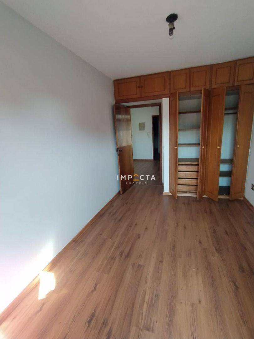 Casa à venda com 2 quartos, 200m² - Foto 18