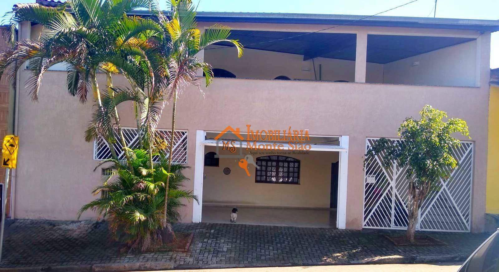 Sobrado à venda com 3 quartos, 250m² - Foto 1