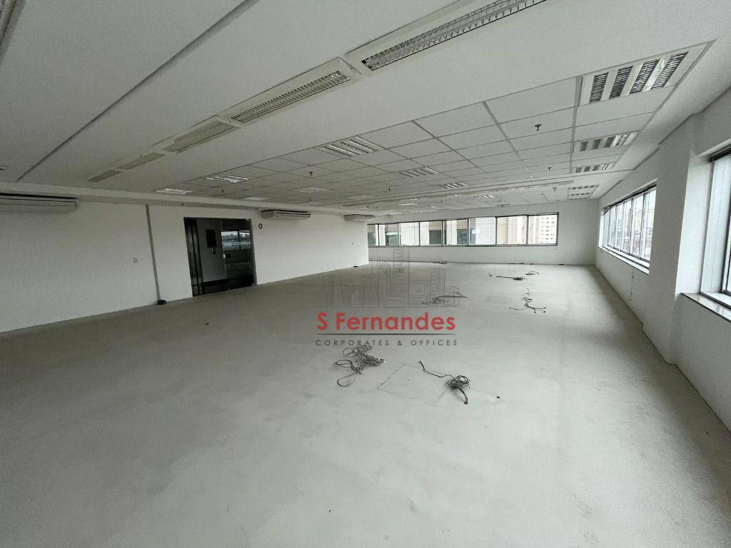 Conjunto Comercial-Sala para alugar, 241m² - Foto 7